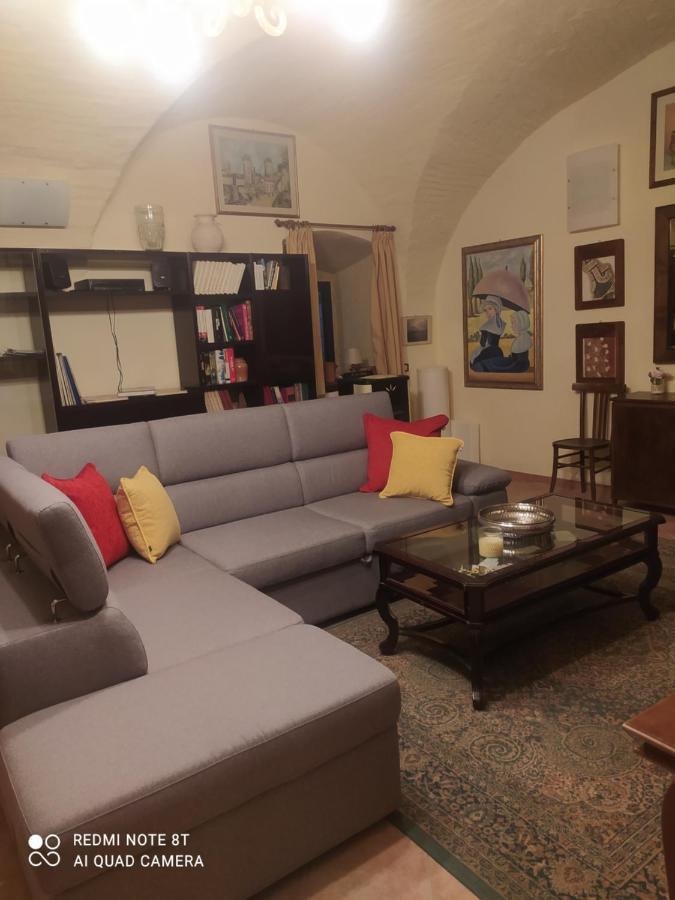 Casa Vacanza Todi Antica Eksteriør bilde